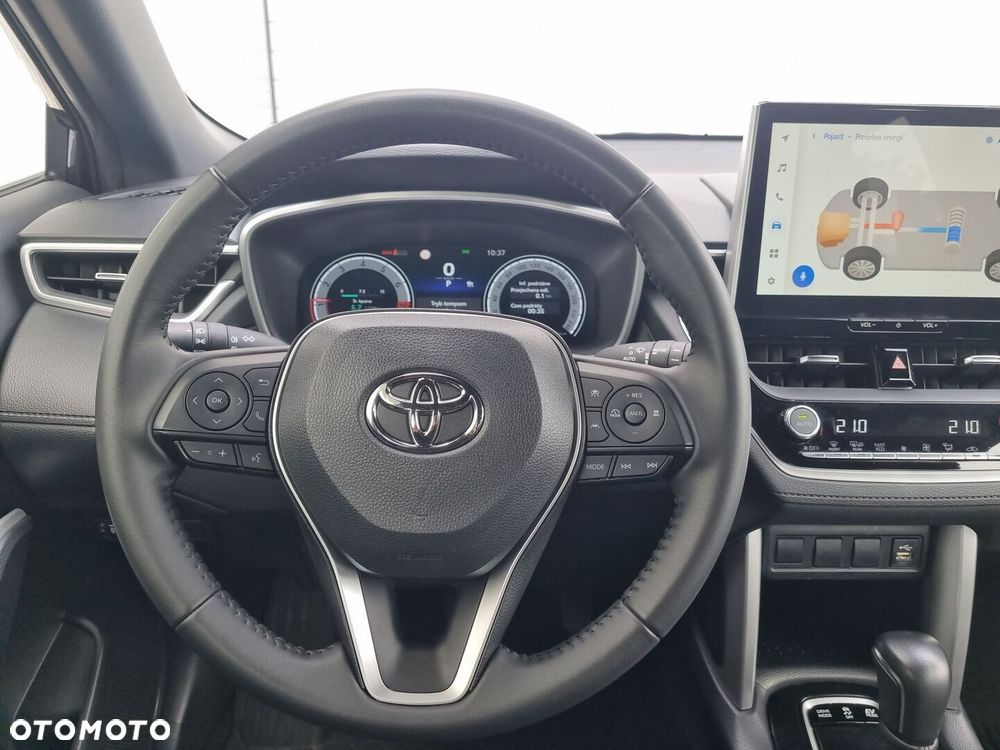 Toyota Corolla Cross - 16