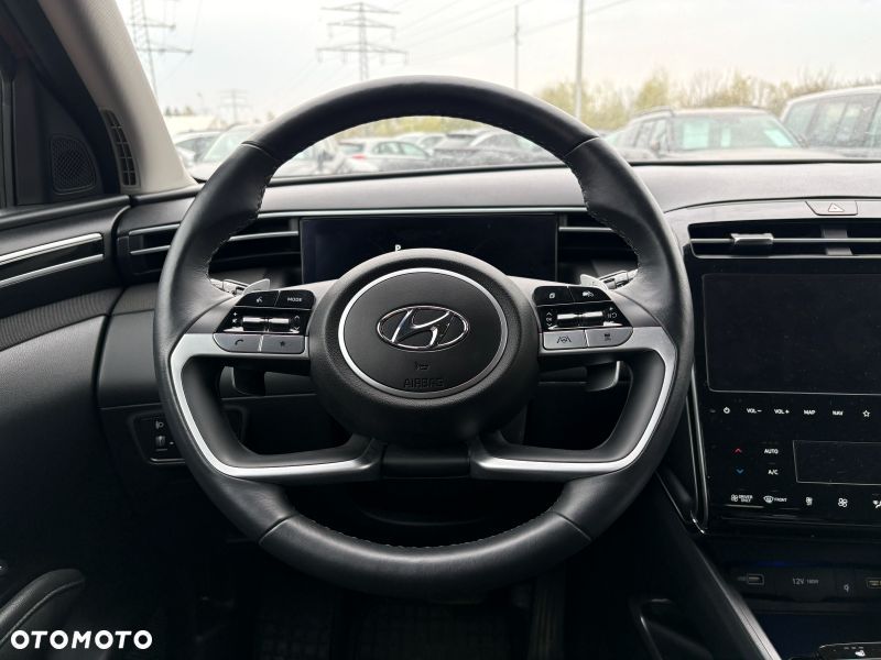 Hyundai Tucson 1.6 T-GDi HEV Executive 2WD - 3