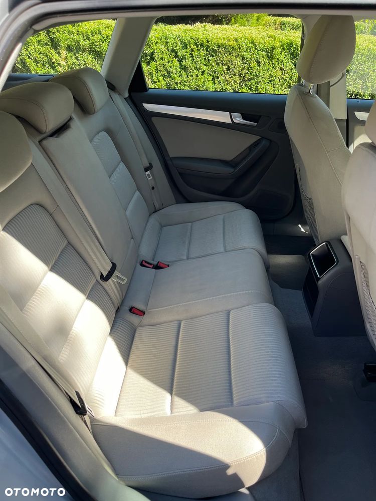 Audi A4 Avant 2.0 TDI DPF Attraction - 15