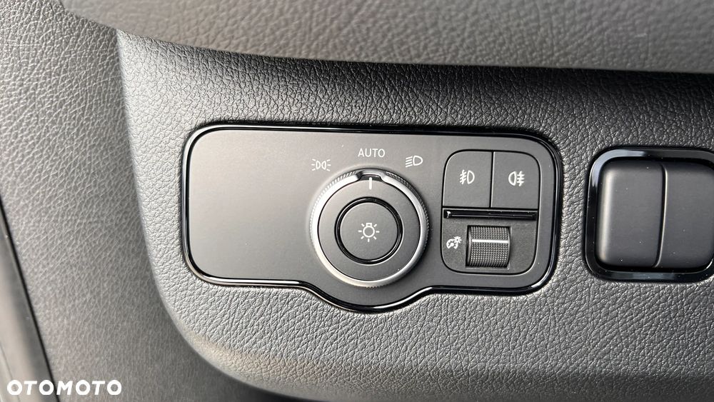 Mercedes-Benz Sprinter 319 CDI - 18