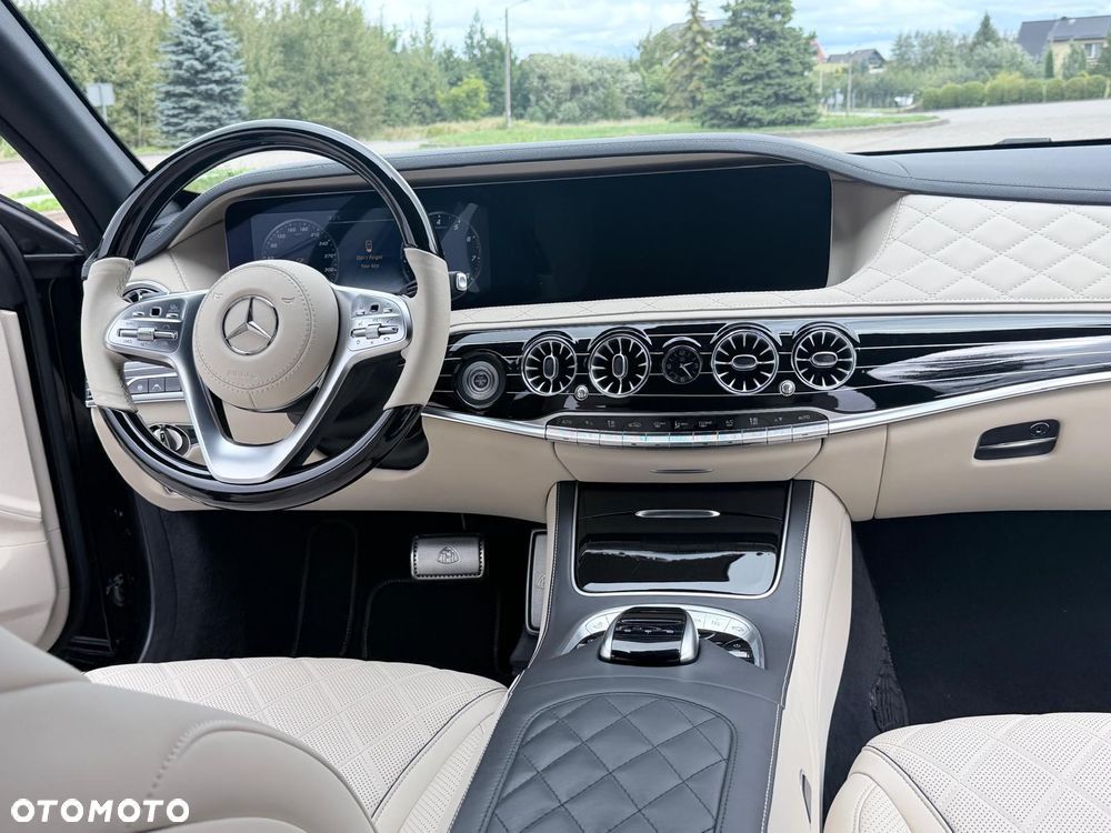 Mercedes-Benz Klasa S 560 4-Matic 9G-TRONIC - 17