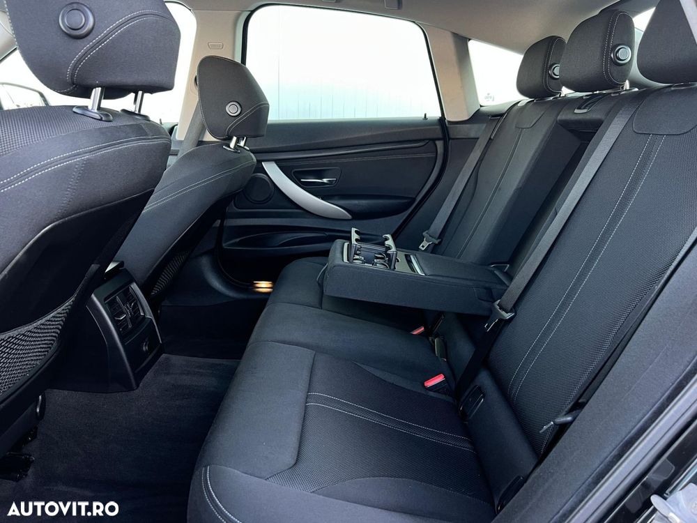 BMW Seria 3 - 30