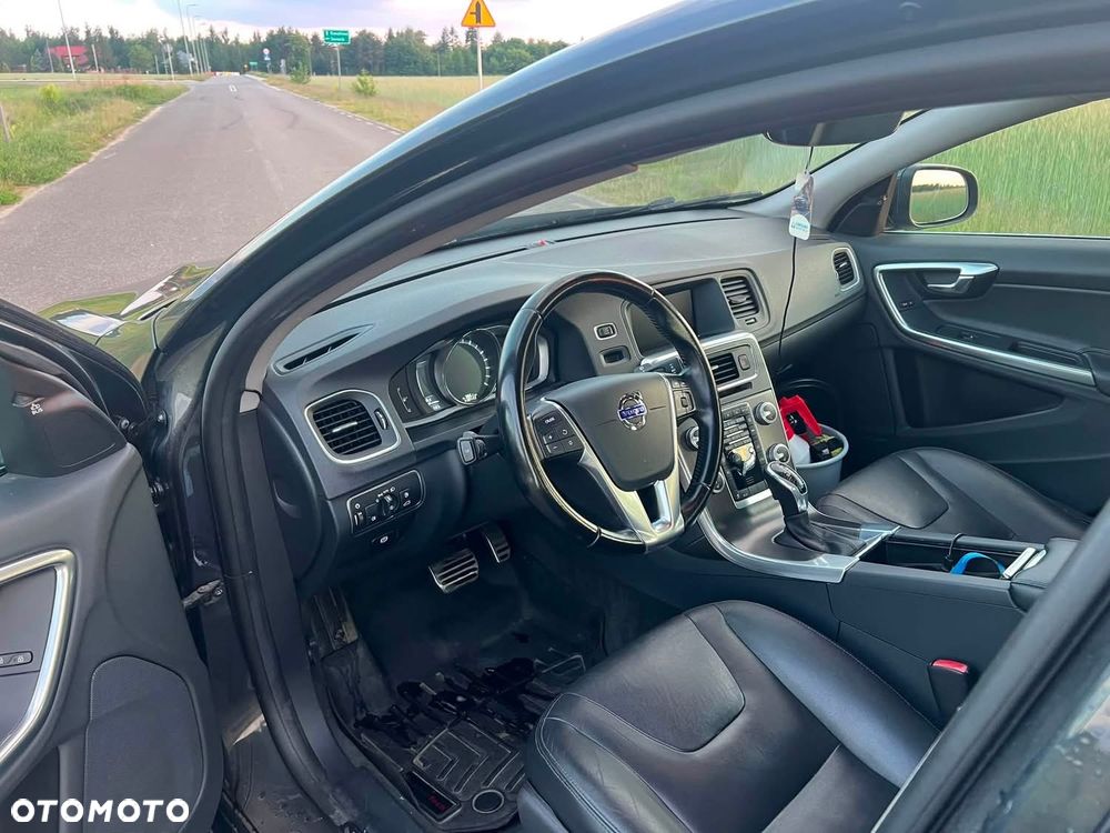 Volvo S60 2.5 T5 AWD - 11