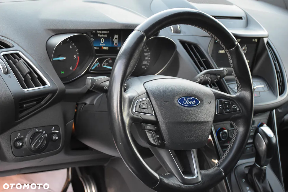 Ford Kuga 1.5 EcoBlue FWD ST-Line X - 22