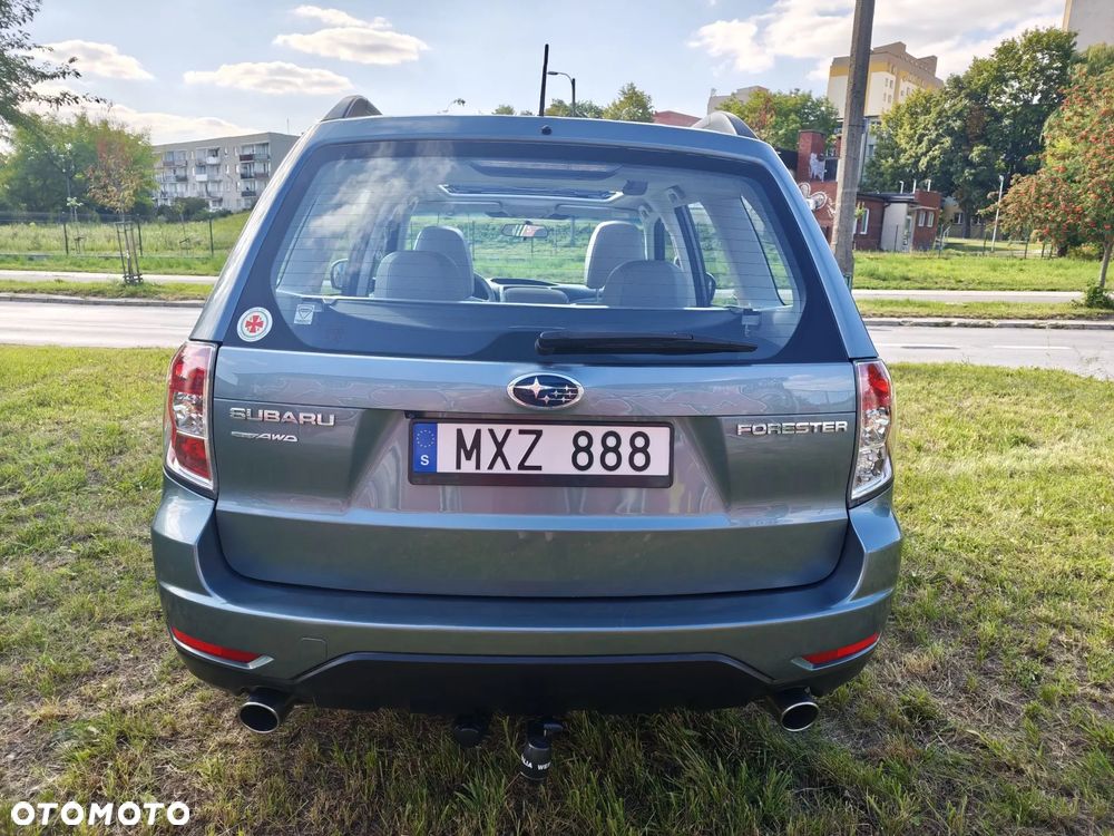Subaru Forester 2.0X Automatik Exclusive - 4