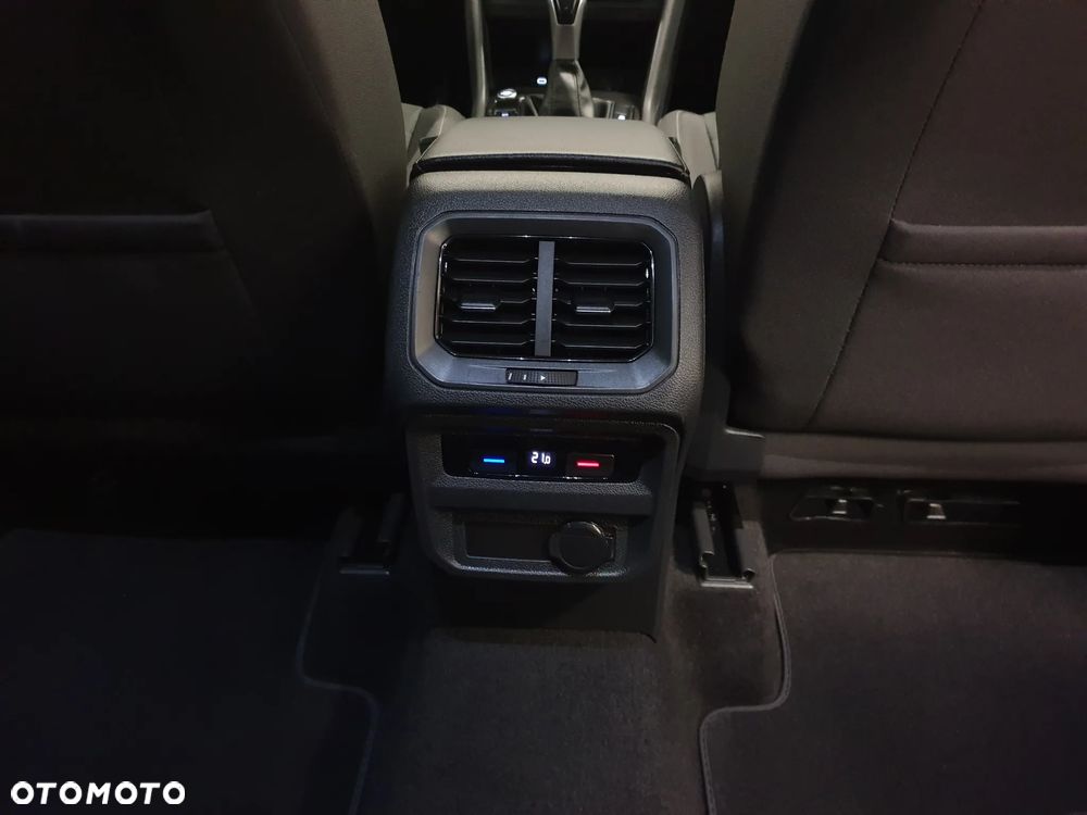 Volkswagen Tiguan 2.0 TDI SCR (BlueMotion Technology) DSG Highline - 29