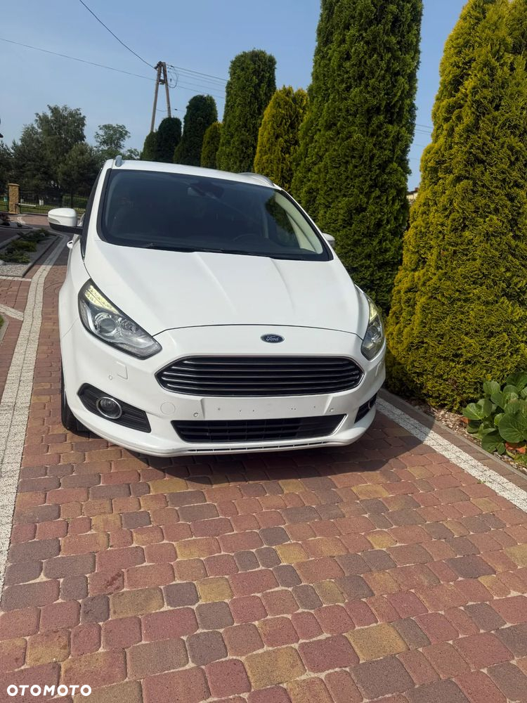 Ford S-Max 1.5 Eco Boost Start-Stopp Titanium - 2