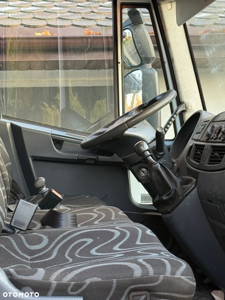 Iveco EUROCARGO - 12