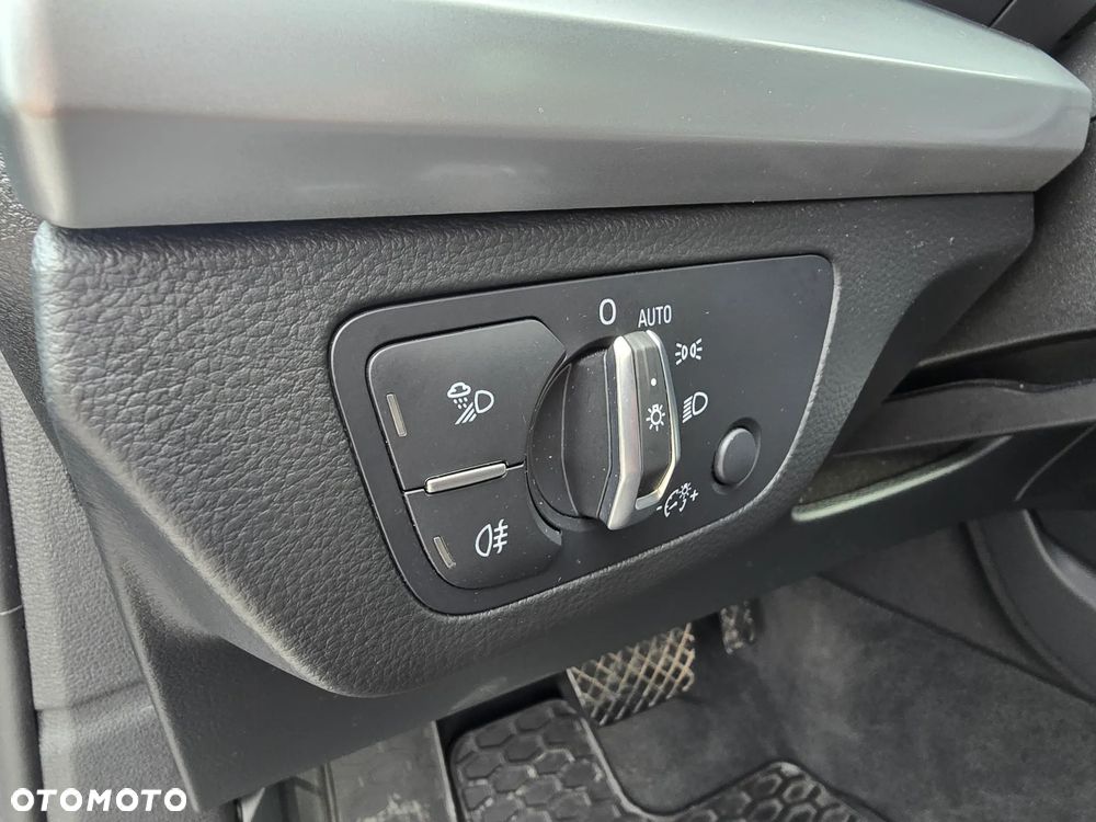 Audi Q5 40 TDI Quattro S tronic design - 18
