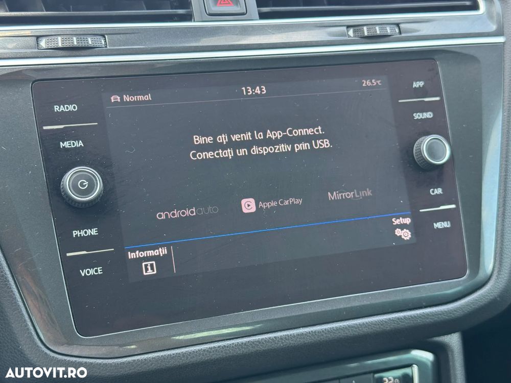 Volkswagen Tiguan 2.0 TDI 4Mot DSG Comfortline - 23