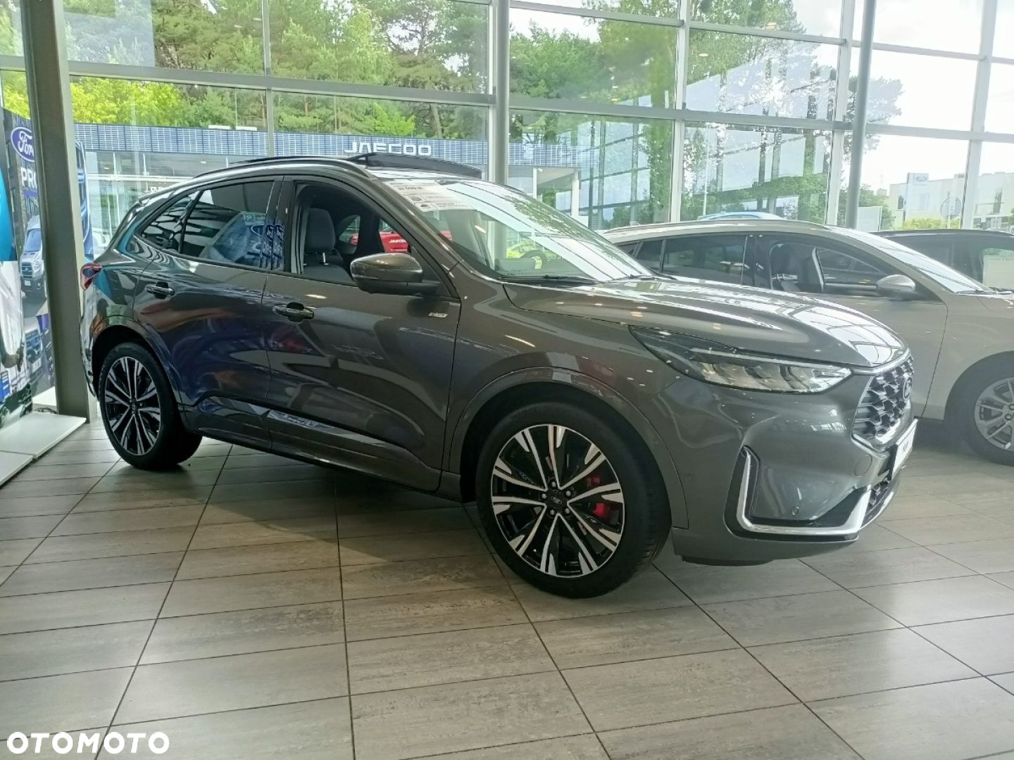Ford Kuga - 6