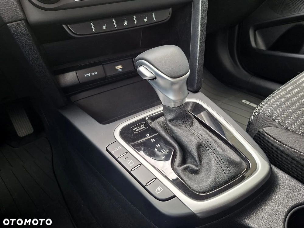 Kia XCeed 1.5 T-GDI M DCT - 28