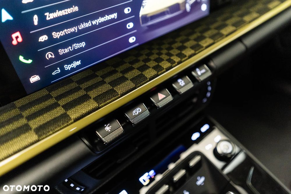 Porsche 911 Carrera T-Hybrid Spirit 70 - 35