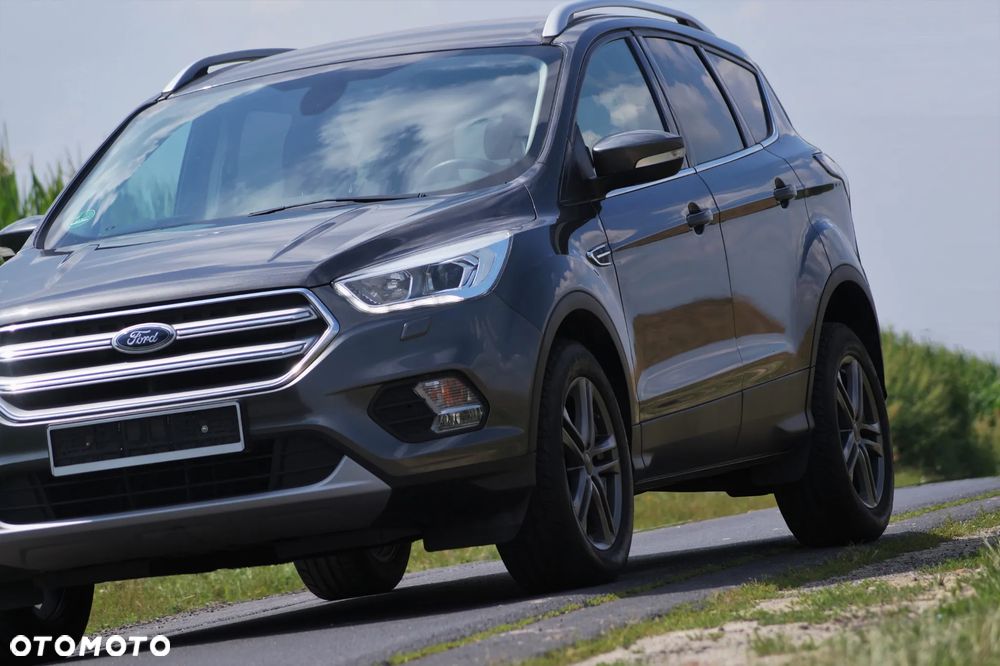 Ford Kuga - 19