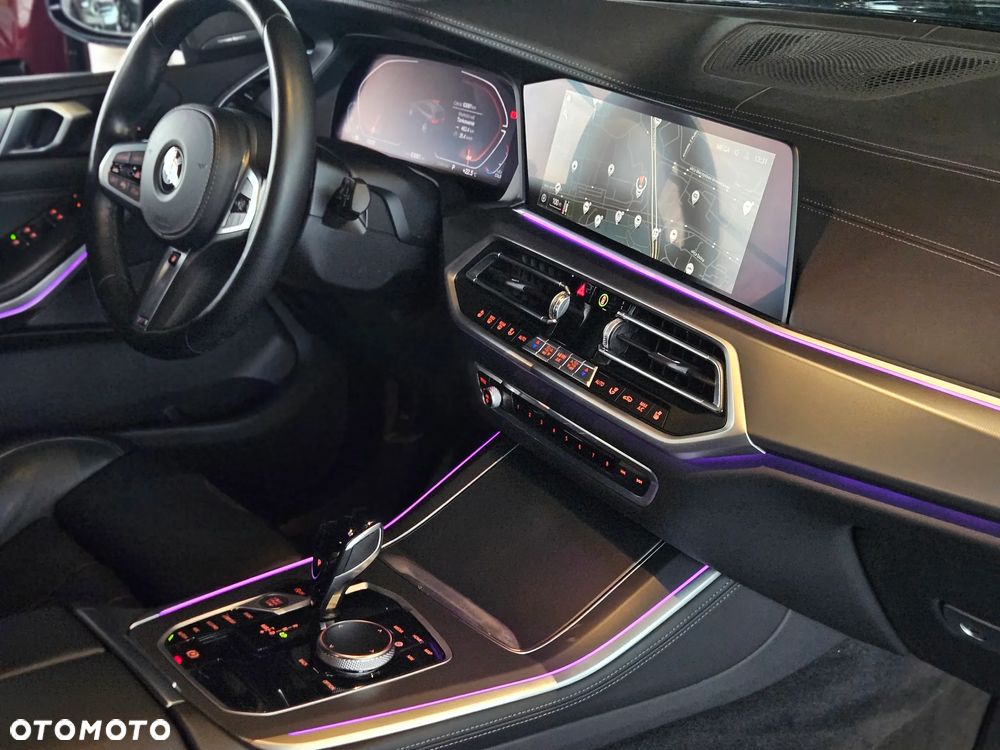 BMW X5 xDrive25d - 33