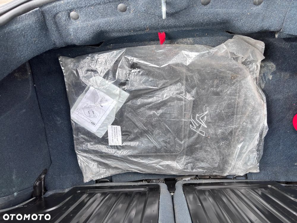 Ford KA 1.2 Titanium (air2) - 17