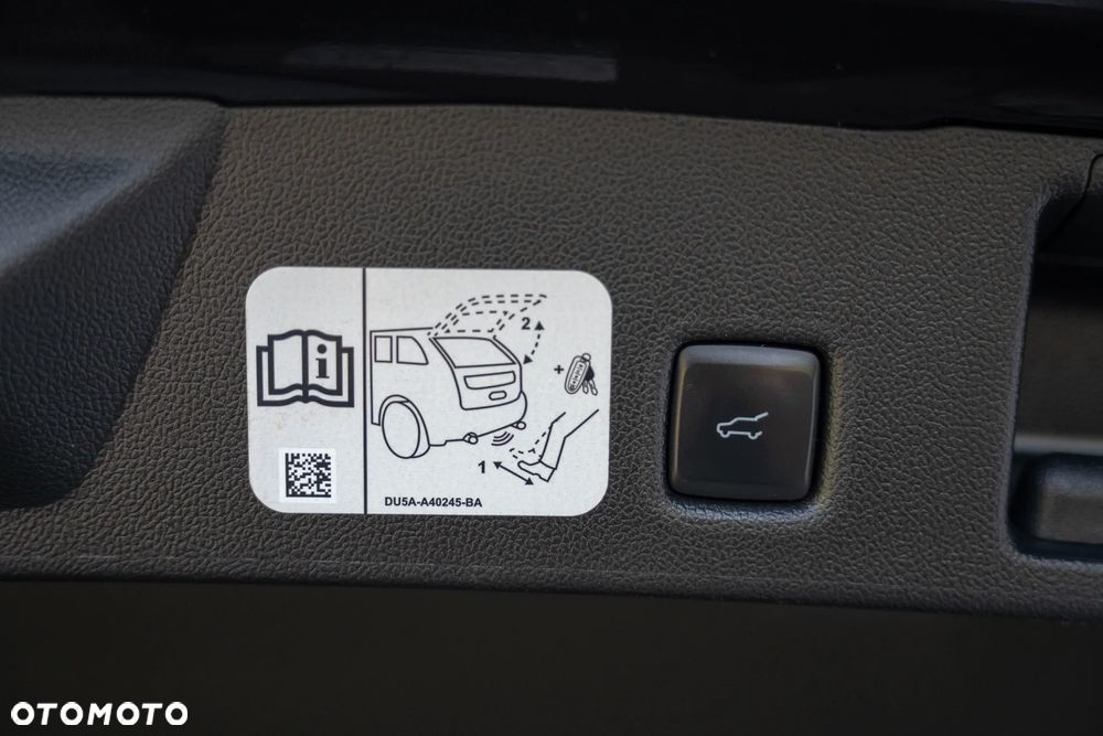 Ford Kuga 1.5 EcoBlue TITANIUM - 13