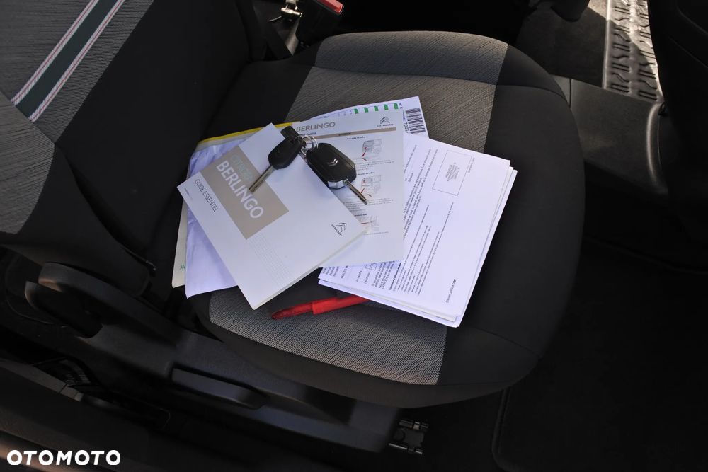 Citroën Berlingo XL PureTech 110 SHINE - 7