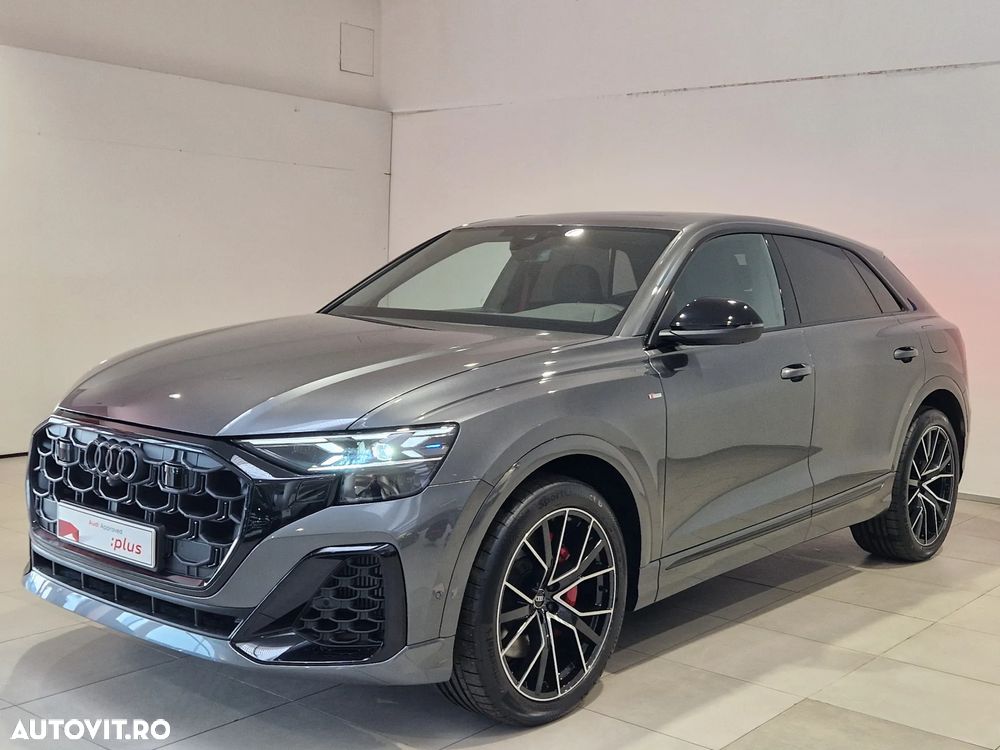 Audi Q8 55 TFSI e quattro Tiptronic PHEV - 1