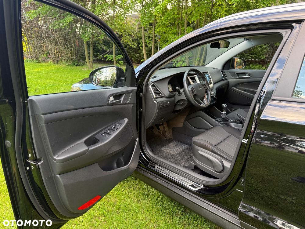 Hyundai Tucson blue 1.6 GDi 2WD Trend - 19