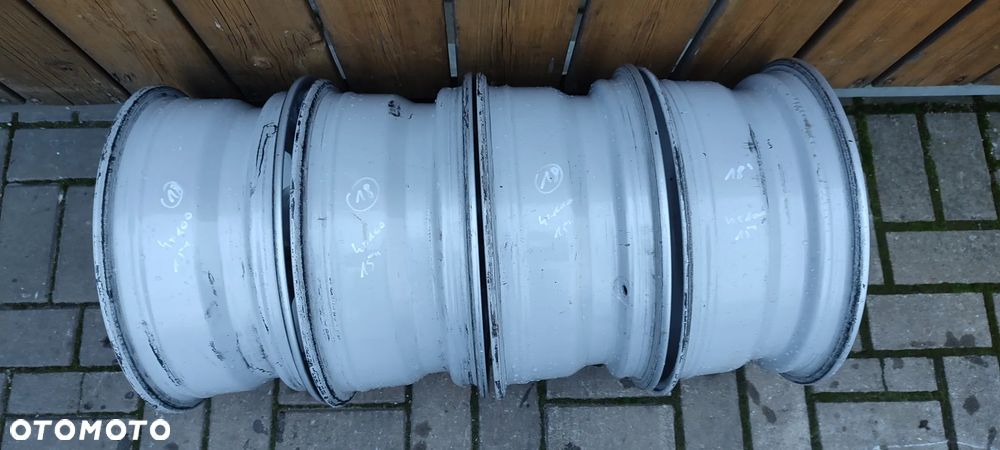 FELGI ALUMNIOWE 4x100 6,5J x15 CALI ET42 fi 63 RIAL FORD FIESTA FUSION RENAULT 4 SZTUKI KOMPLET - 10