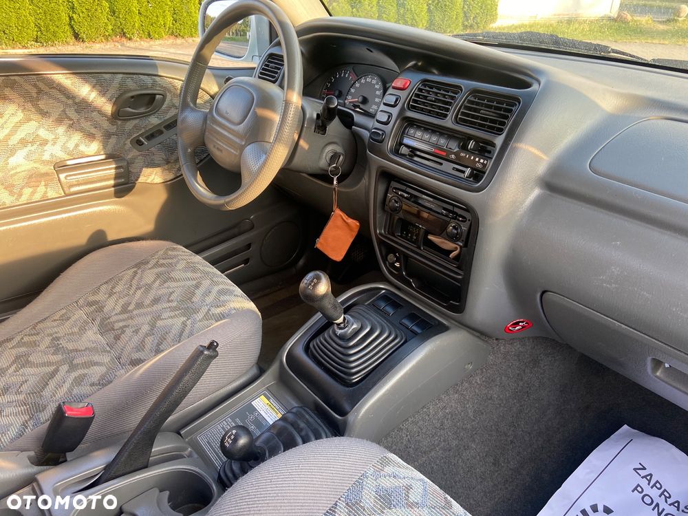 Suzuki Grand Vitara - 20