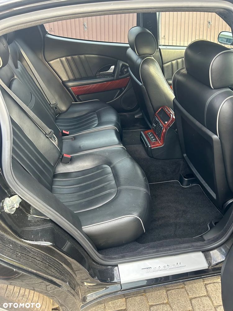 Maserati Quattroporte - 15