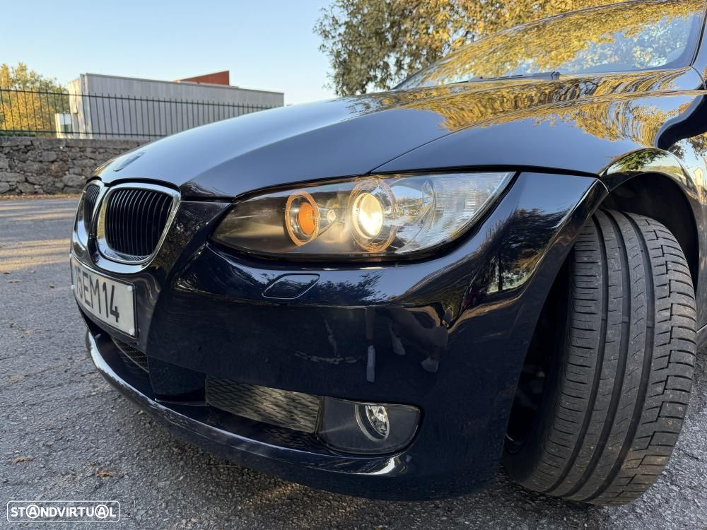 BMW 320 i Cabrio - 14