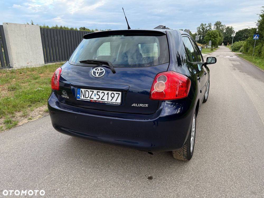 Toyota Auris 1.6 VVT-i Multimode Executive - 9