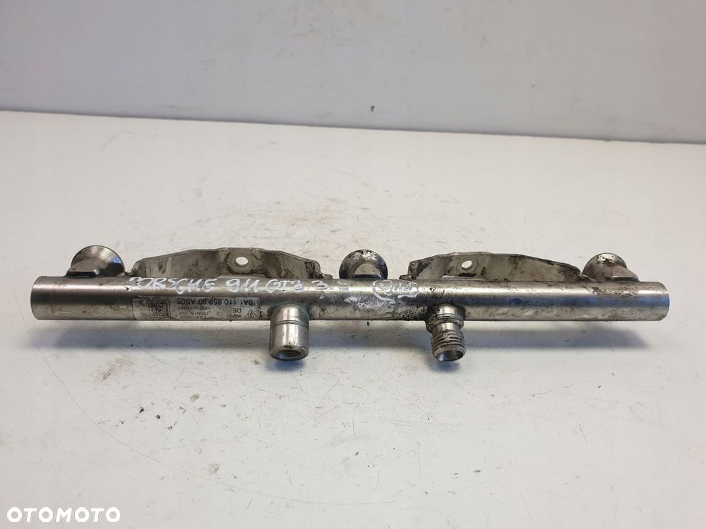 Porsche 911 GT3 3.8 PRZEWÓD PALIWA listwa - 3