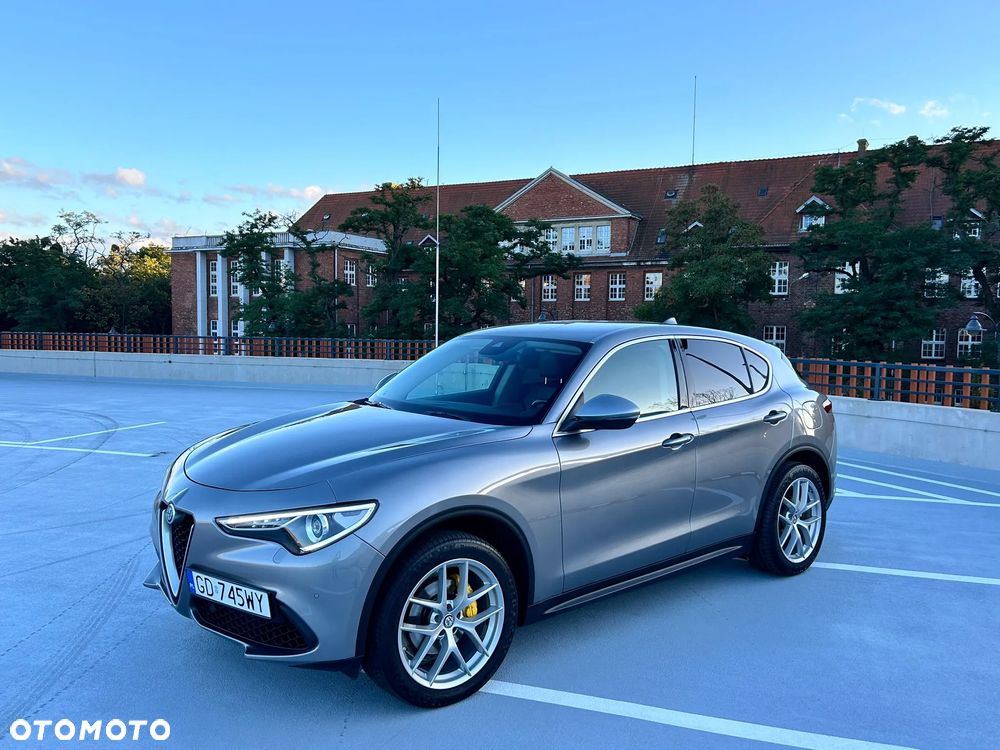 Alfa Romeo Stelvio 2.0 Turbo First Edition Q4 - 13