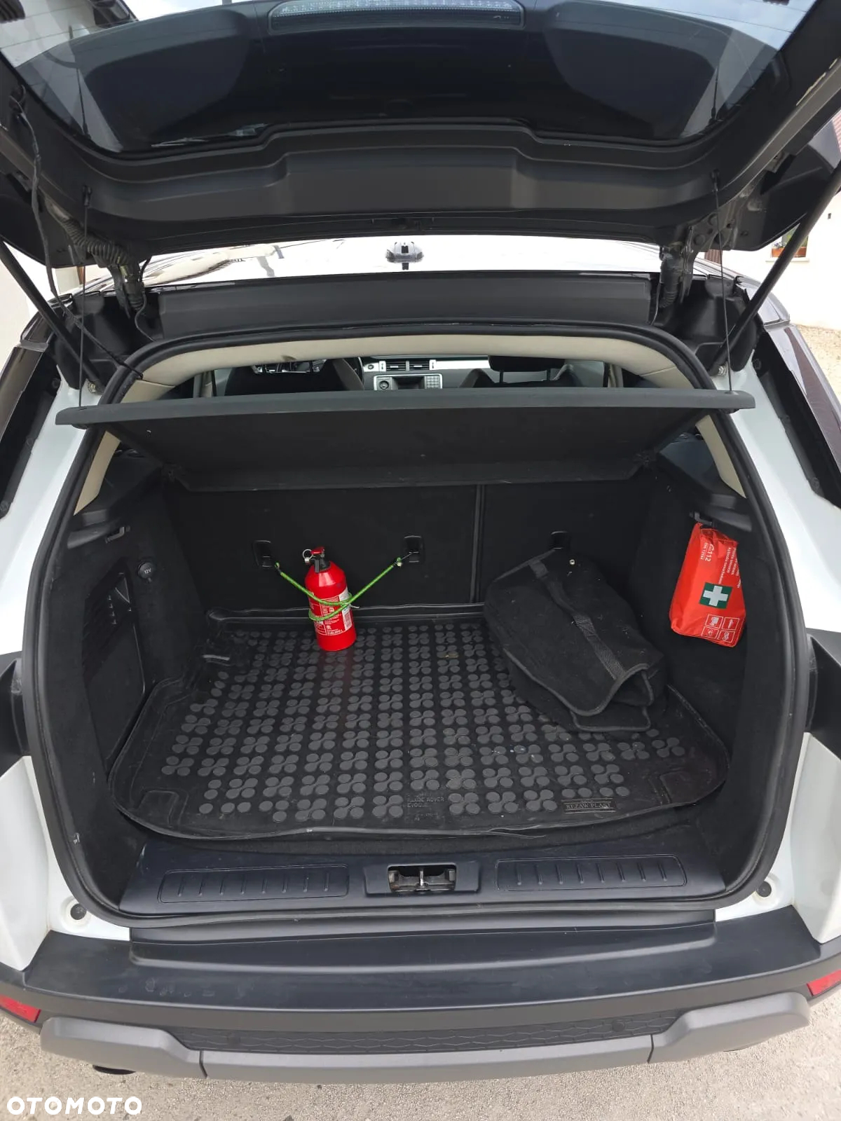 Land Rover Range Rover Evoque - 10