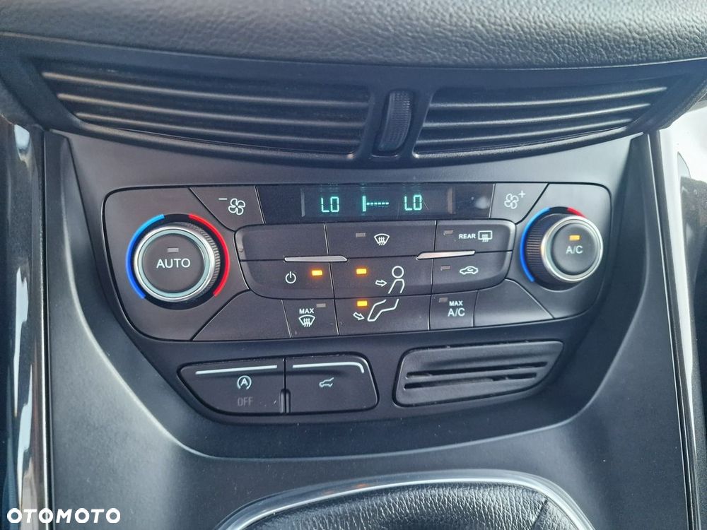 Ford Kuga 2.0 TDCi 2x4 SYNC - 29
