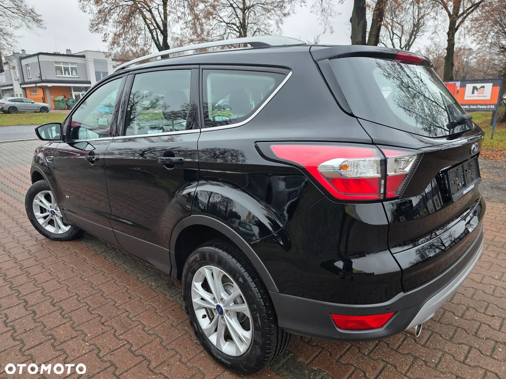 Ford Kuga 2.0 TDCi 4x4 Titanium - 4