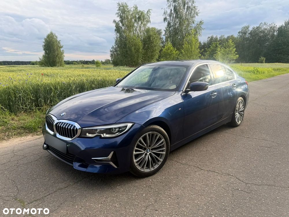 BMW Seria 3 320i Luxury Line - 1