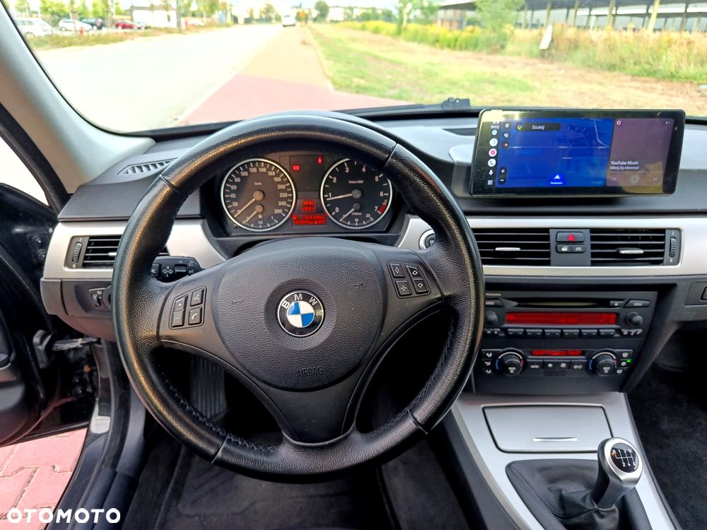 BMW Seria 3 - 13
