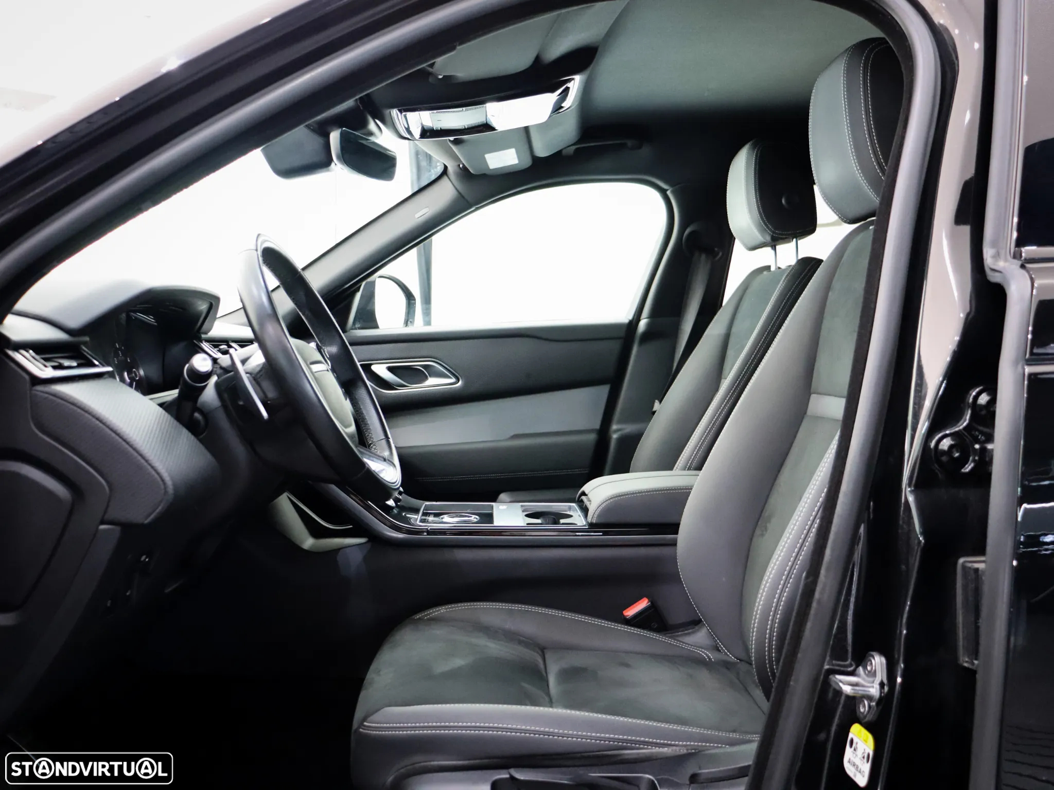 Land Rover Range Rover Velar 2.0 D R-Dynamic SE - 9
