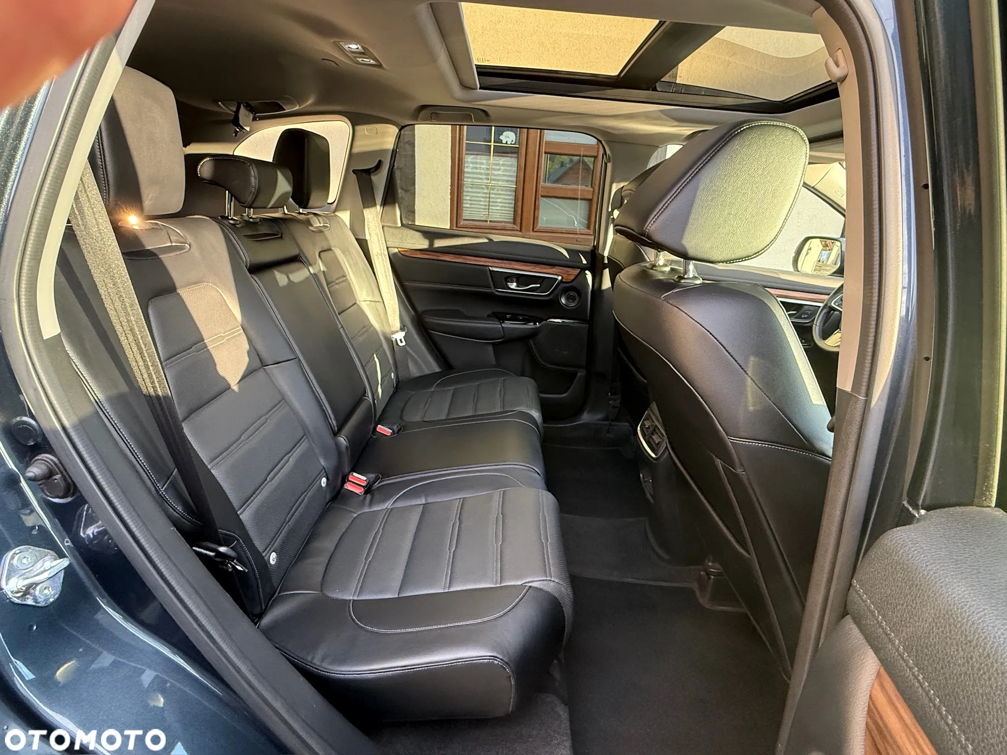 Honda CR-V 1.5T 4WD CVT Executive - 35
