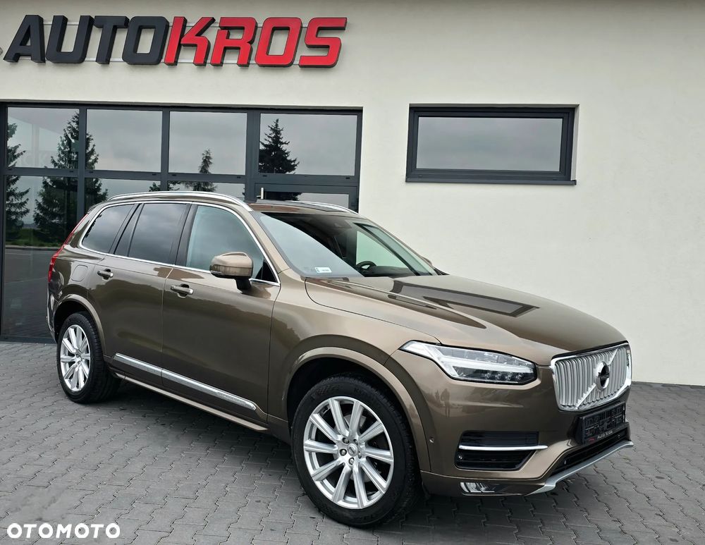 Volvo XC 90 D5 AWD Geartronic Inscription - 1