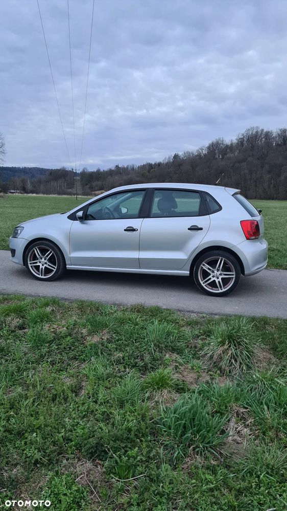 Volkswagen Polo 1.6 TDI Trendline - 2