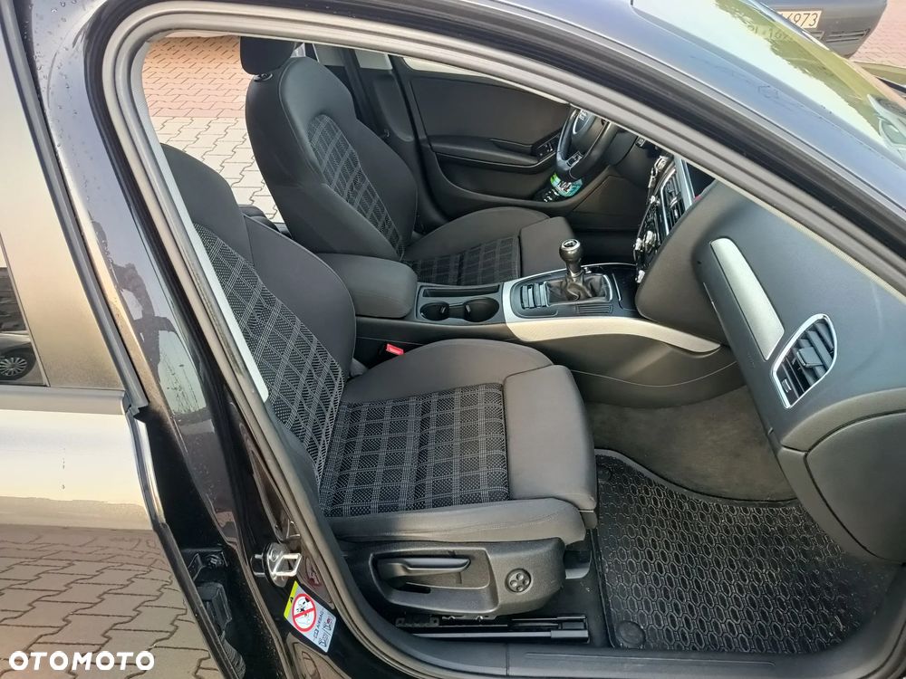 Audi A4 Limousine 2.0 TDI - 13