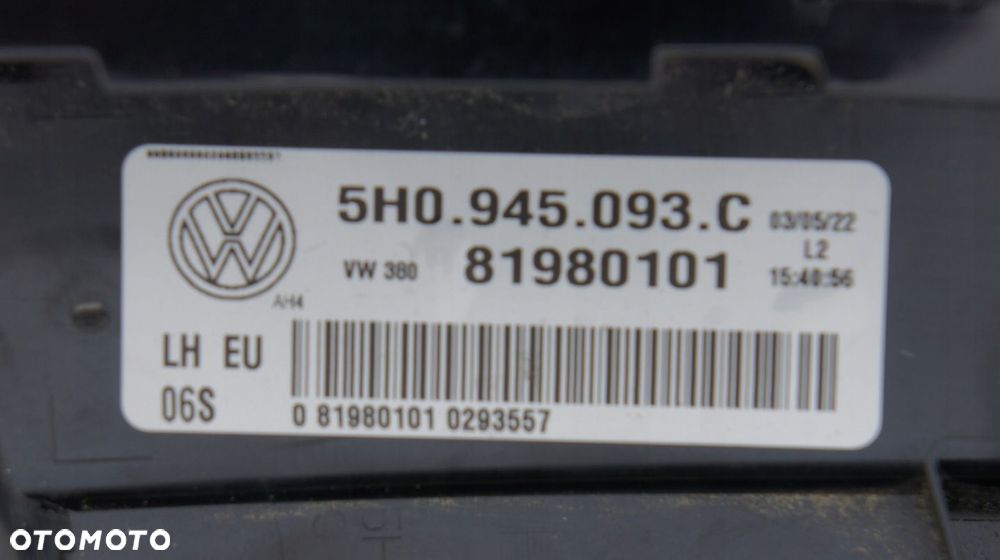 TYLNA LEWA PRAWA LAMPA VW GOLF VIII LED HATCHBACK - 3