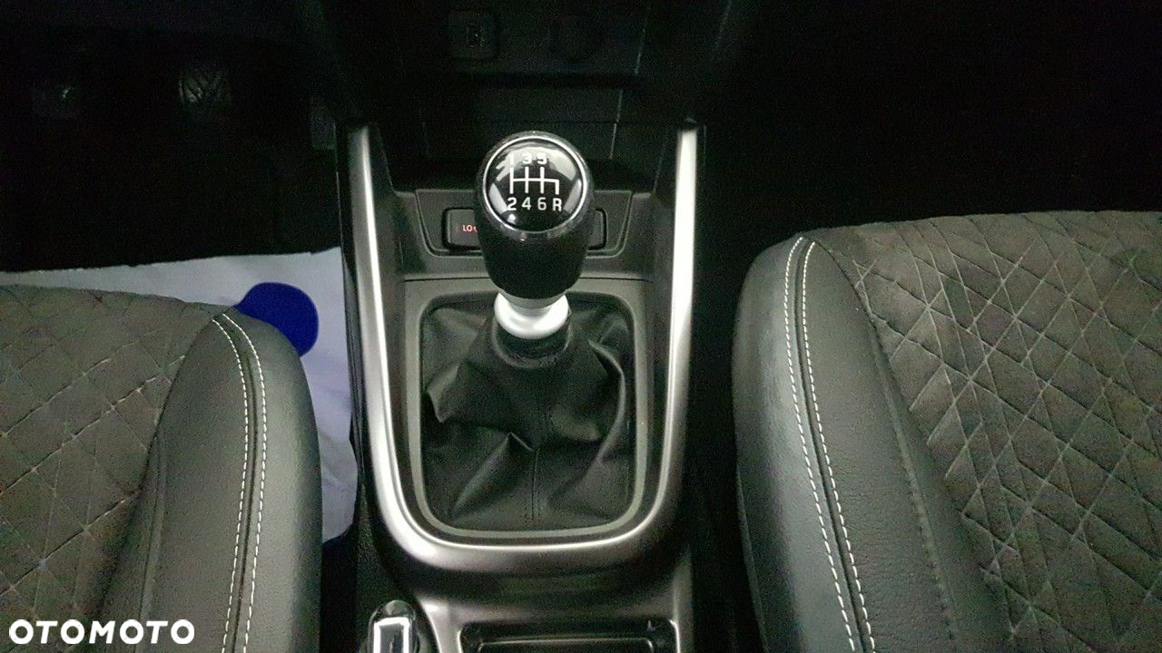 Suzuki Vitara - 30