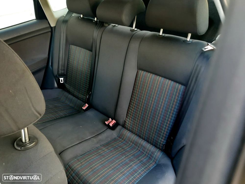 VW Polo 1.4 TDi Trendline AC - 8