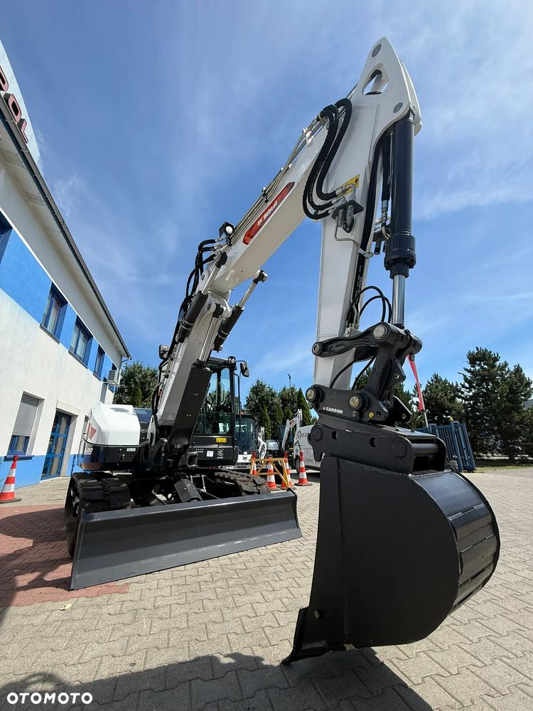 Bobcat E88 - 4
