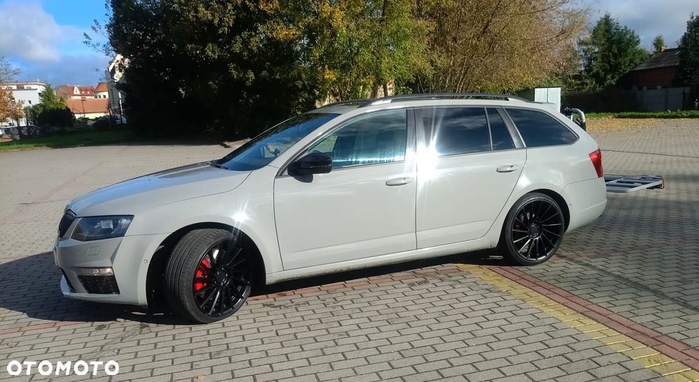 Skoda Octavia 2.0 TDI (Green tec) DSG RS - 2