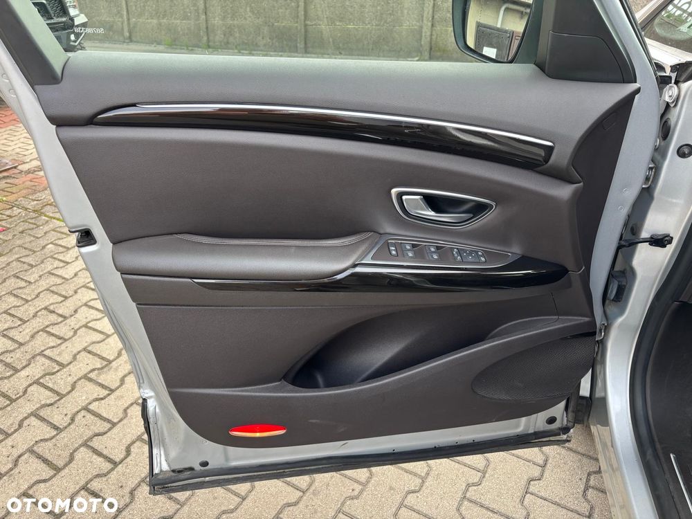 Renault Espace 1.6 dCi Energy Life - 13