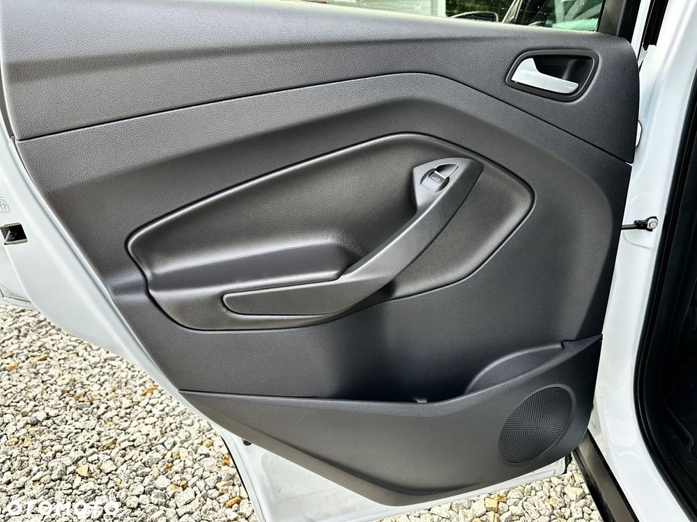Ford Kuga 2.0 TDCi 2x4 Trend - 13