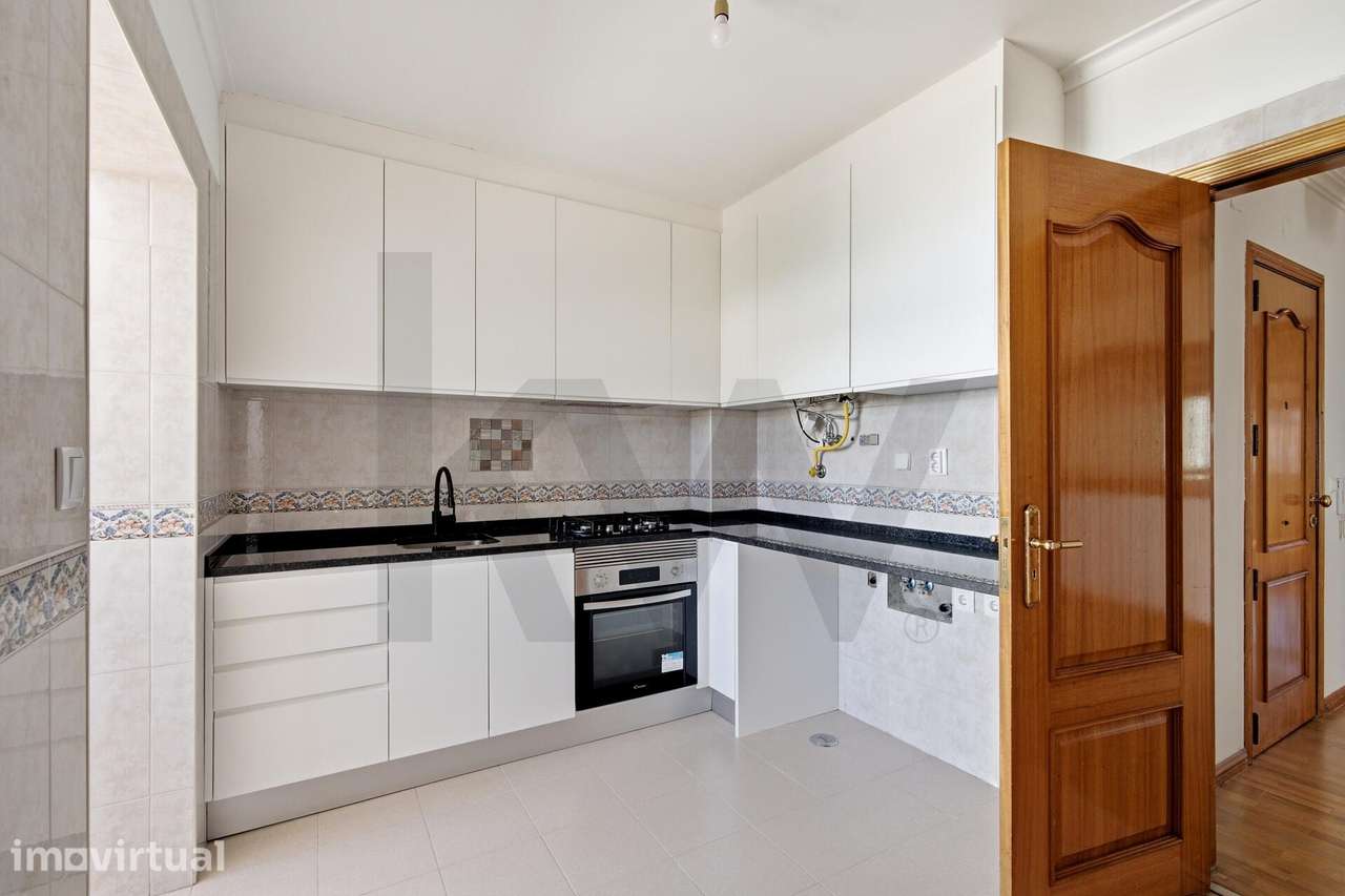 Apartamento T3 | Com 4 Marquises e Lugar de Estacionamento | Sassoeiro - Grande imagem: 5/42