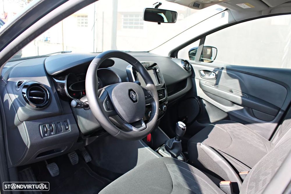Renault Clio 0.9 TCe Limited - 11